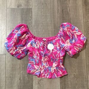 🩷NWT En Creme Floral Puff Sleeve Top🩷